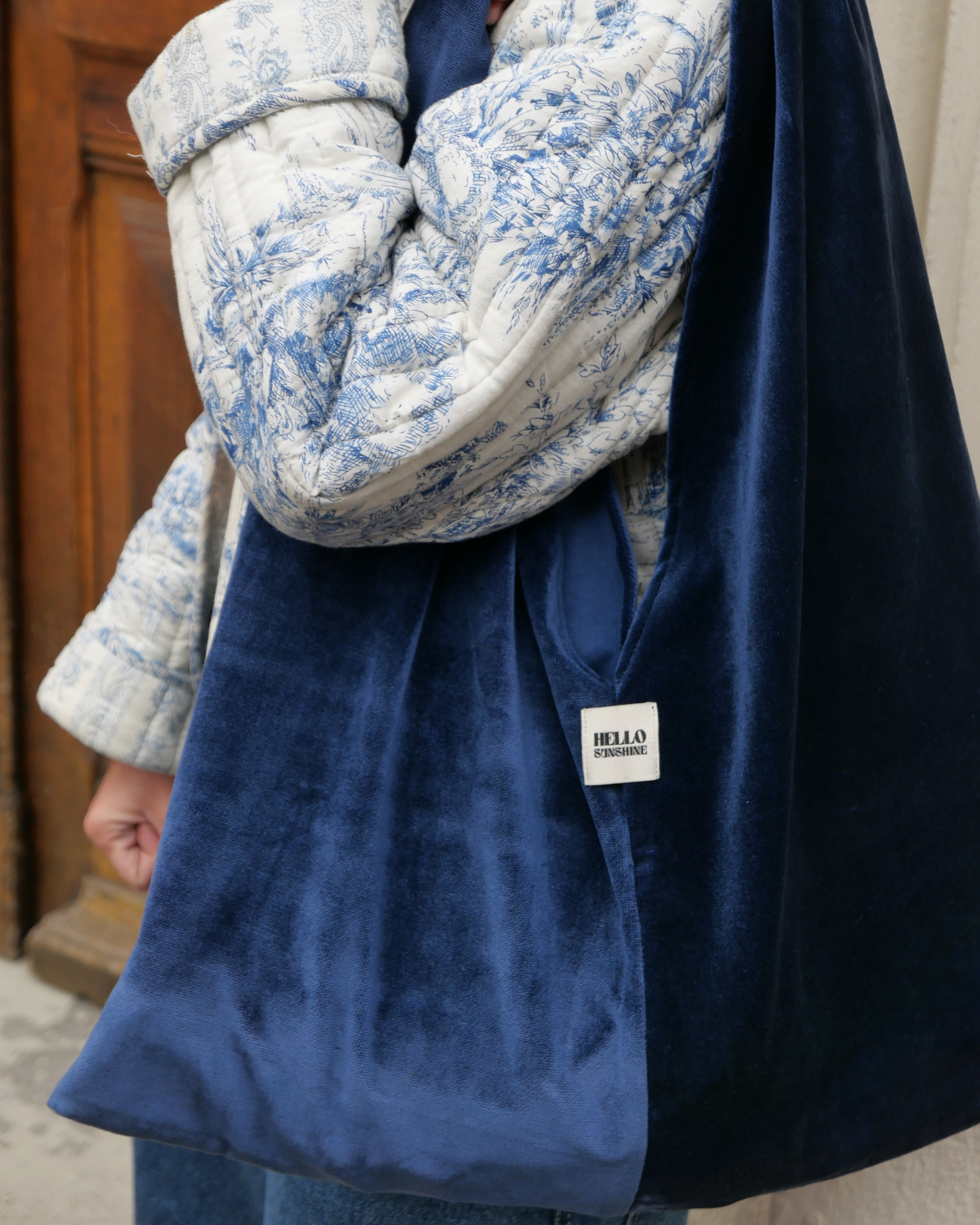 Hobo bag velours bleu marine